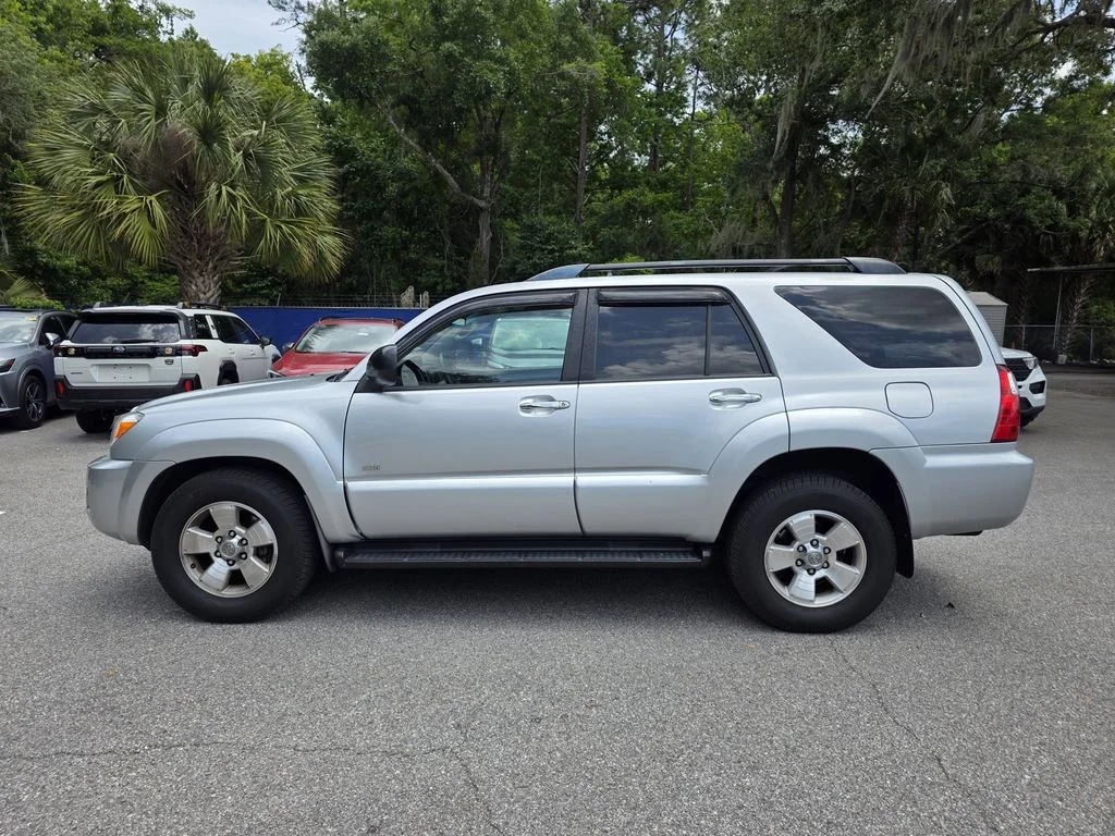 Used 2008 Silver Toyota SR5 image 5