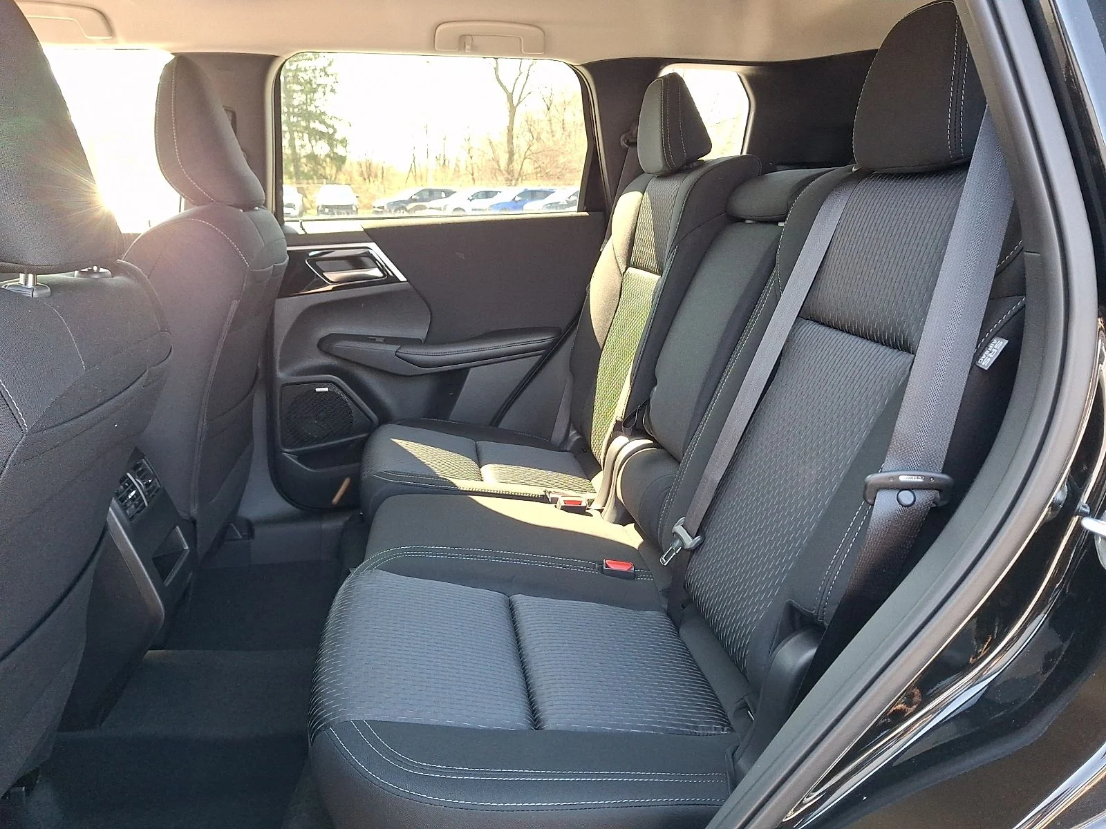 New 2026 Black Mitsubishi ES image 10