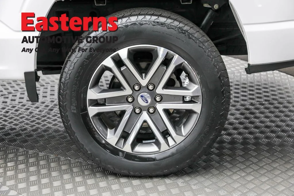 Used 2021 White Ford XL image 8