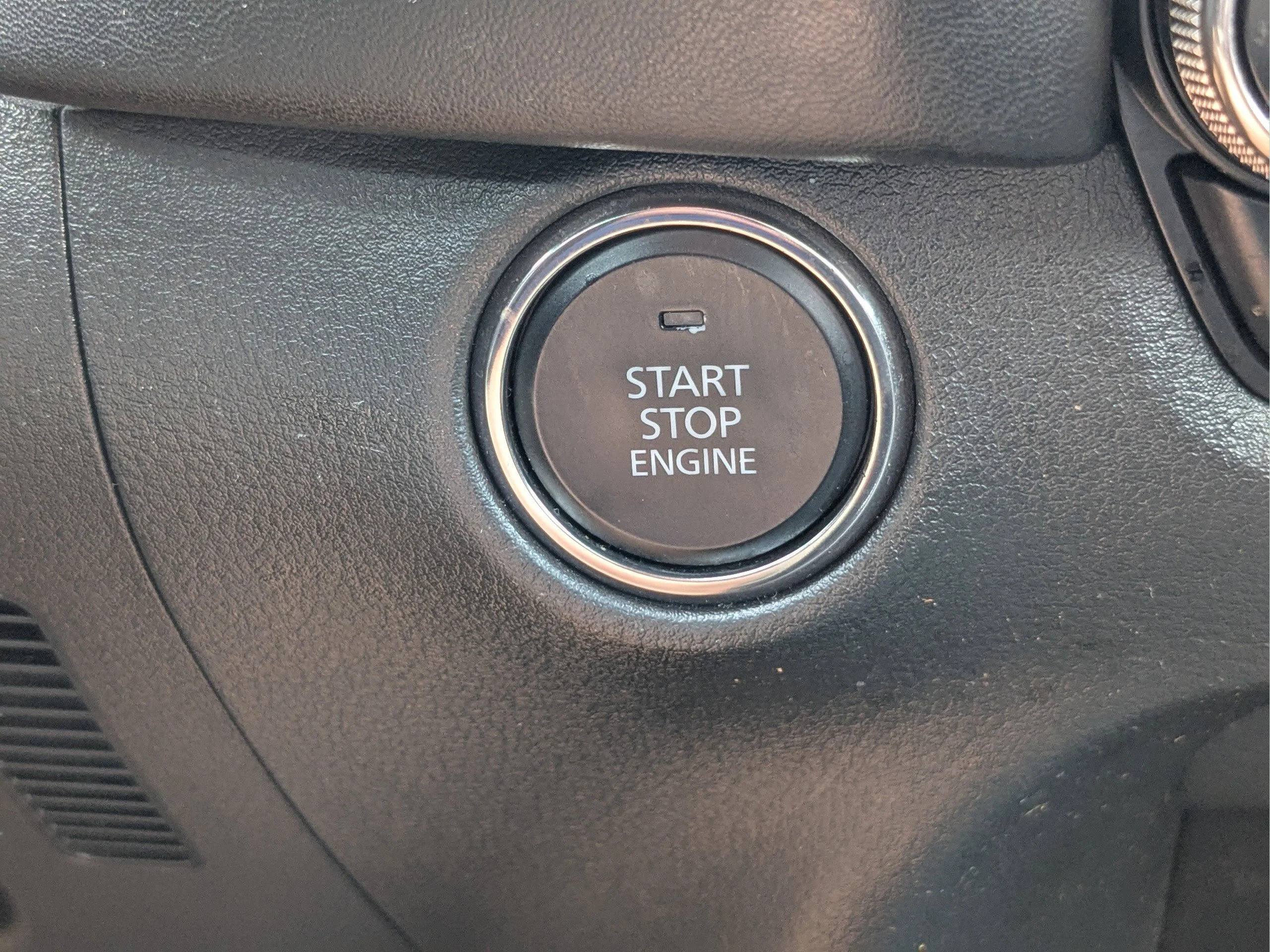 Used 2024 Zircon Sand Metallic Mazda 2.5 Turbo Premium Plus Package image 27