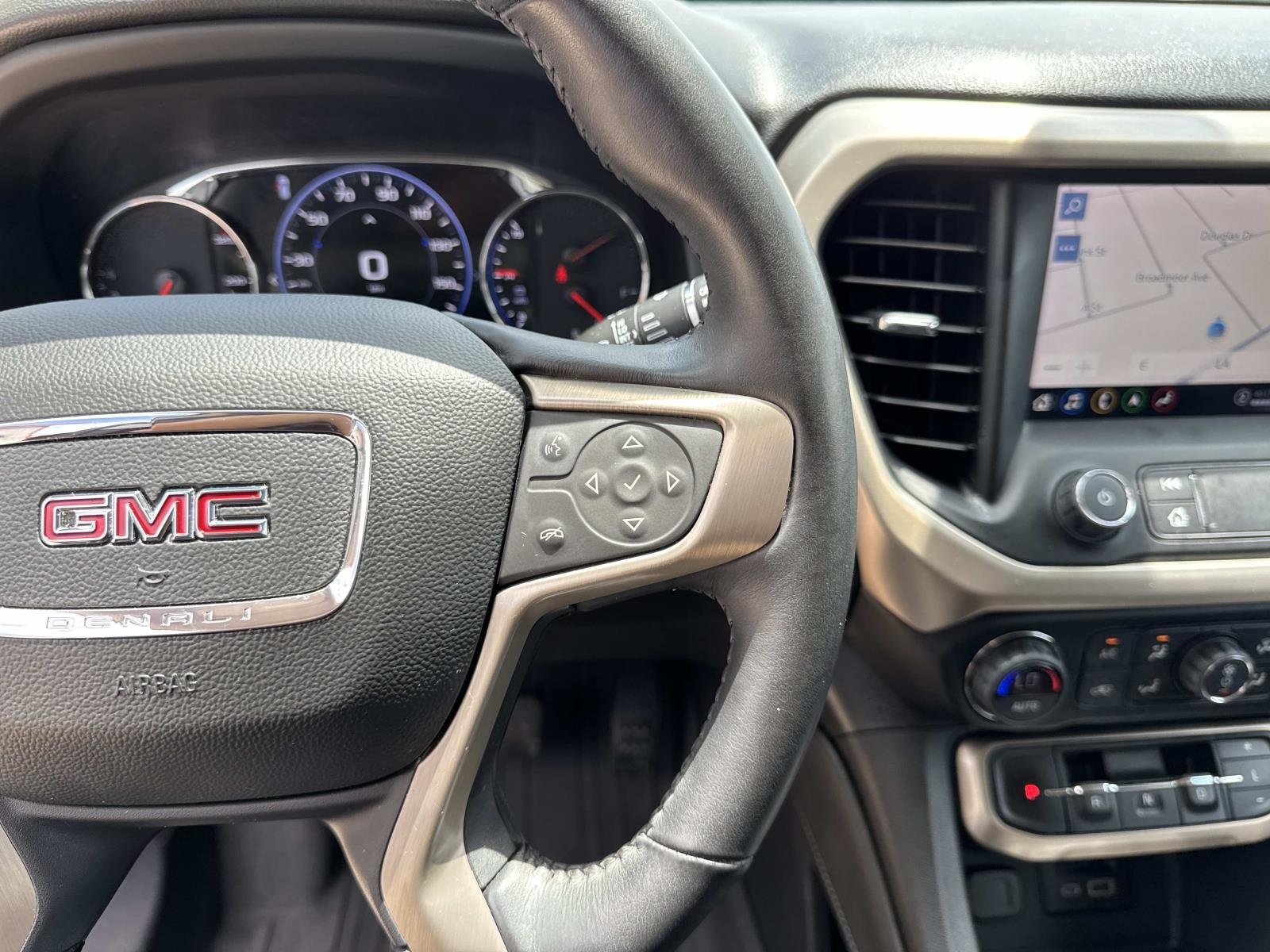 Used 2022 Black GMC Denali image 23