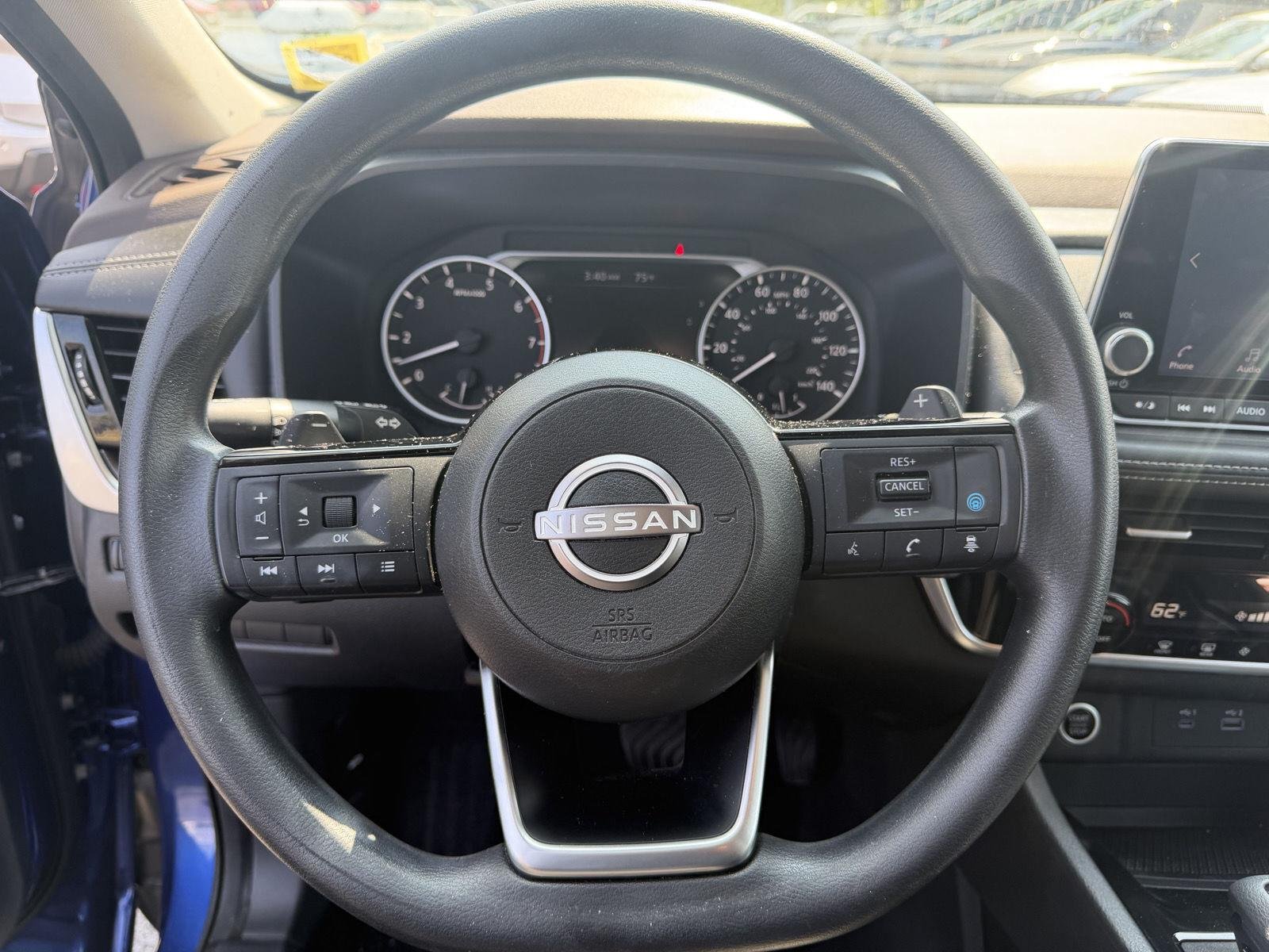 Used 2022 Caspian Blue Metallic Nissan SV image 13
