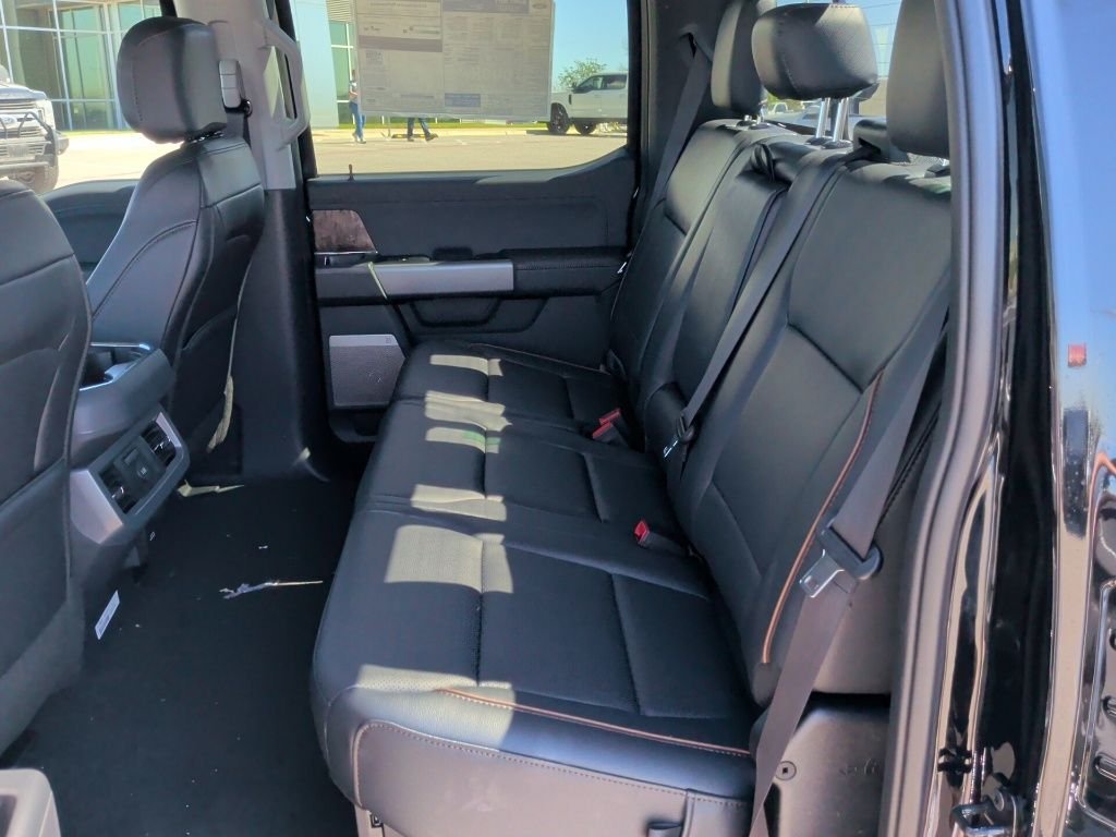 New 2026 Agate Black Metallic Ford F-250® Lariat® image 40