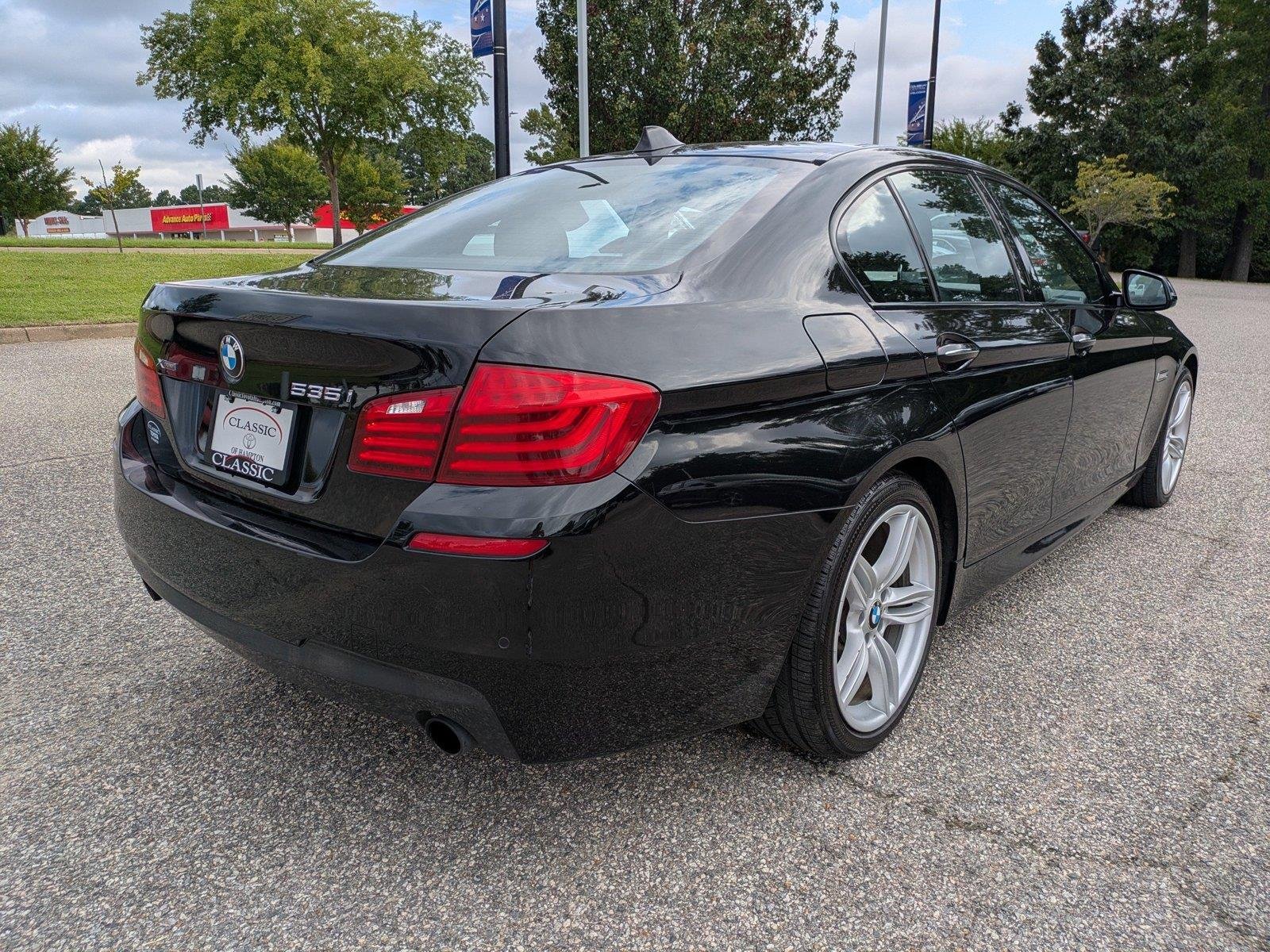 Used 2015  BMW 535i xDrive image 4