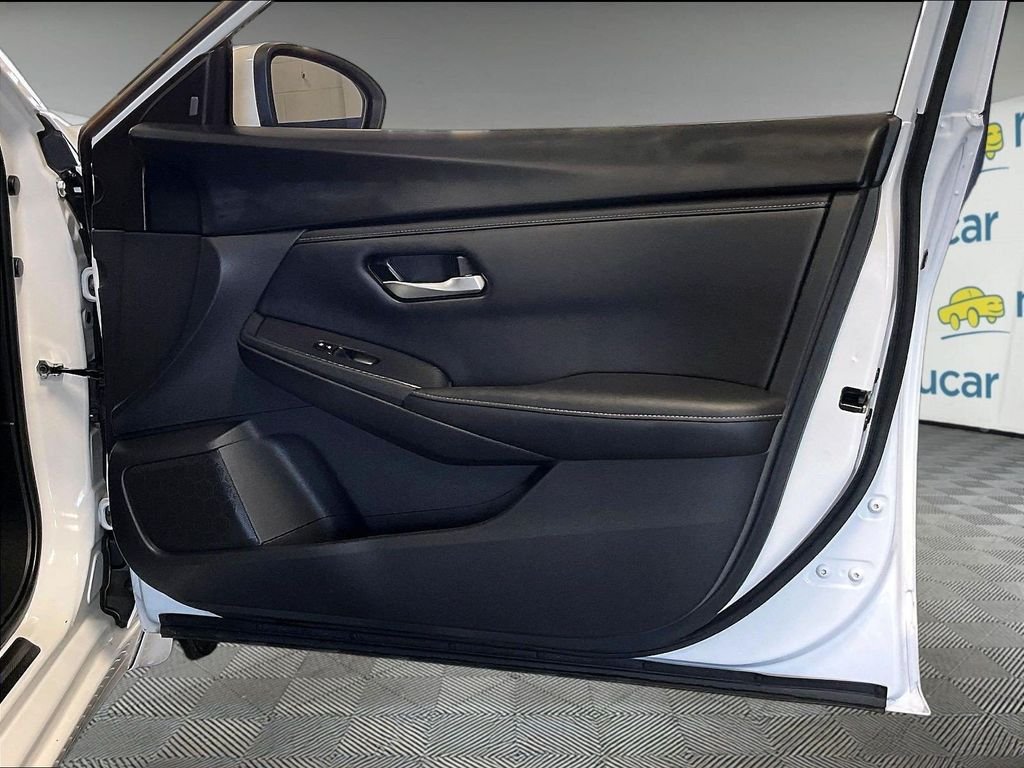 Used 2024 White Nissan SV image 10