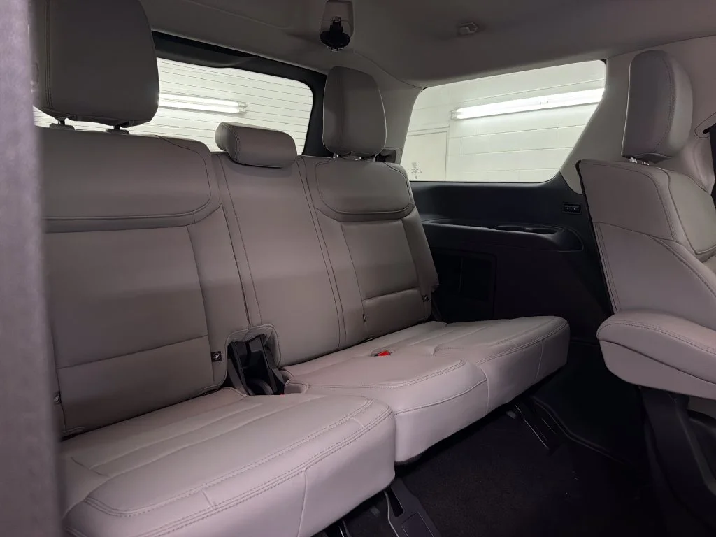 New 2027 Gray Ford Active image 30