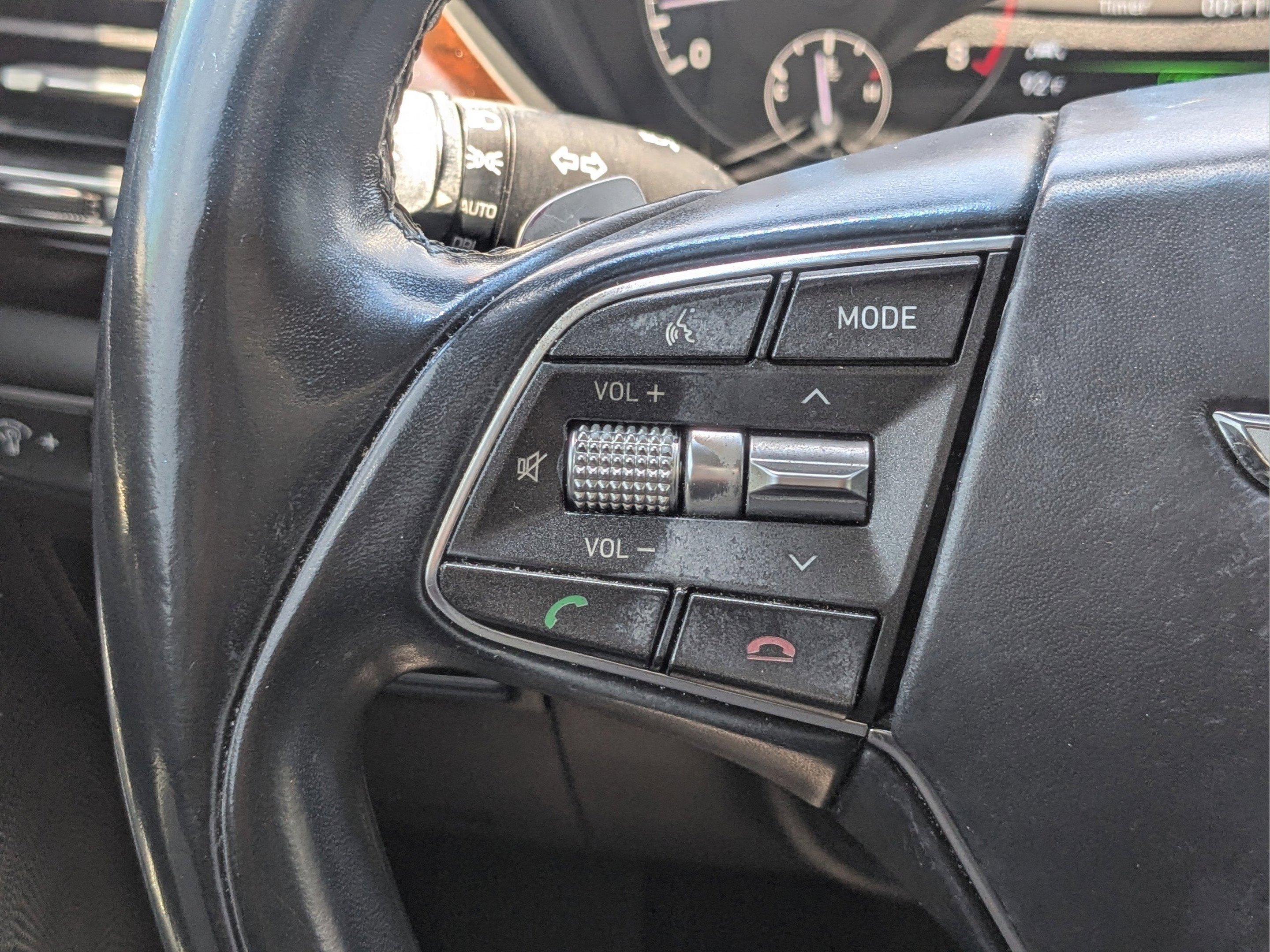 2018 GENESIS G90 Premium - Photo 24