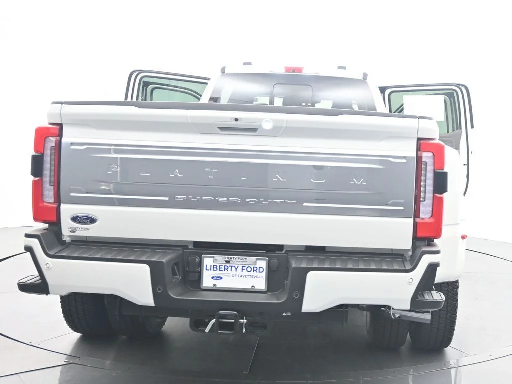 New 2026 Star White Metallic Tri-Coat Ford F-350® Platinum® image 37
