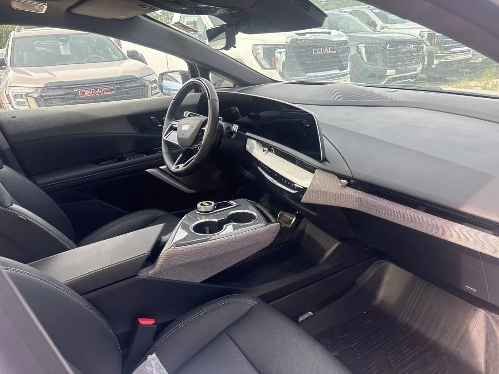 Used 2025 Crystal White Tricoat Cadillac Luxury 2 image 6