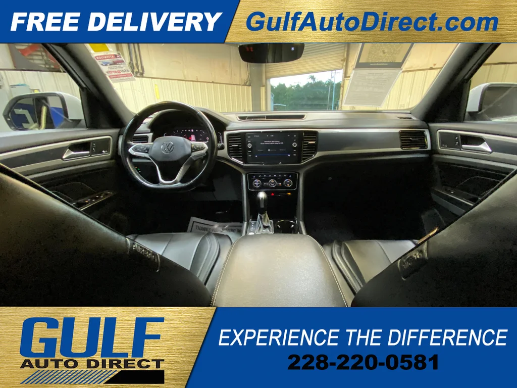Used 2020 White Volkswagen 3.6L V6 SEL Premium image 2