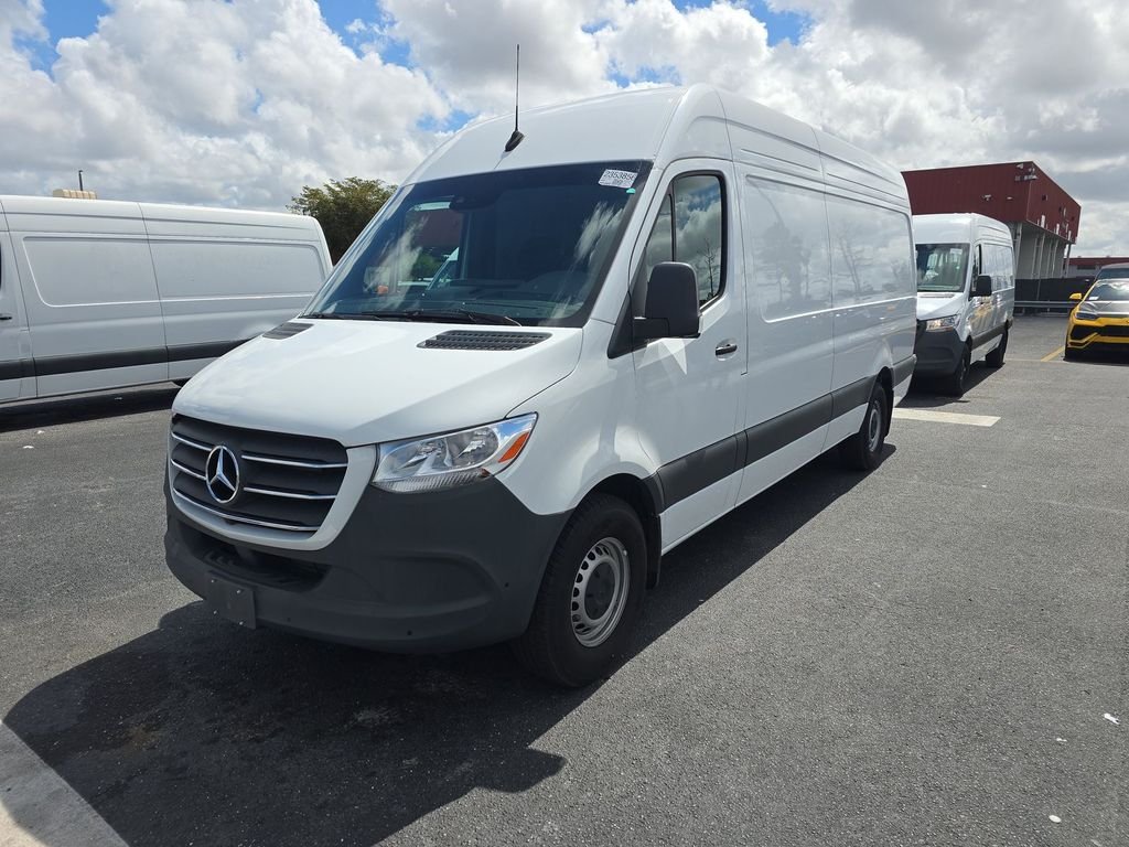 2024 Mercedes-Benz Sprinter 2500