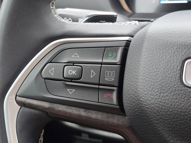 Used 2024 Baltic Gray Metallic Clearcoat Jeep Limited image 18