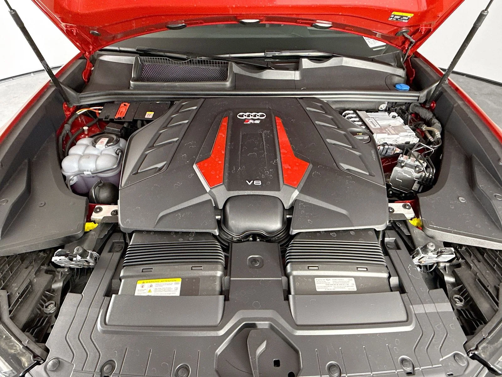 New 2025 Red Audi 4.0T image 32