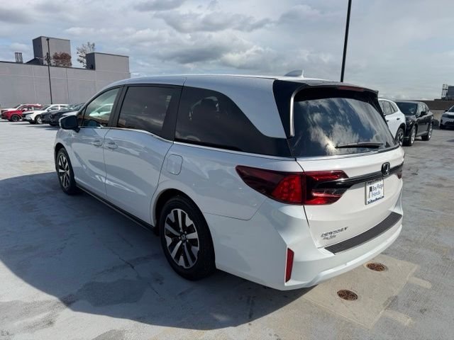Used 2026  Honda EX-L image 5