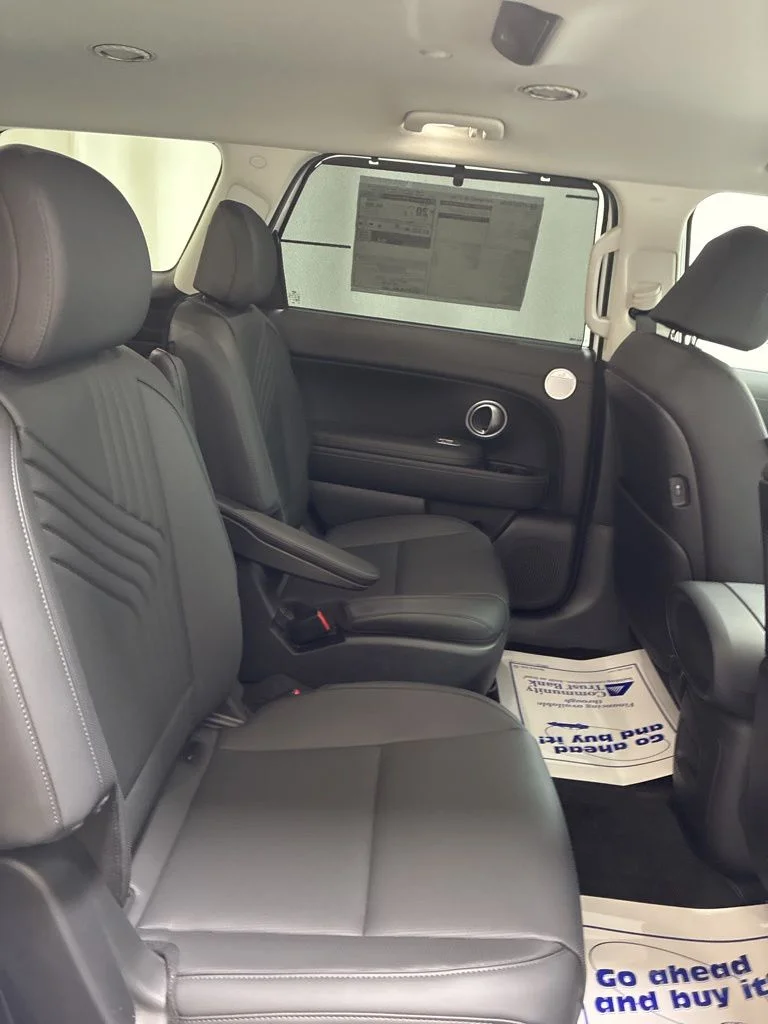 New 2026 White Hyundai SEL image 28