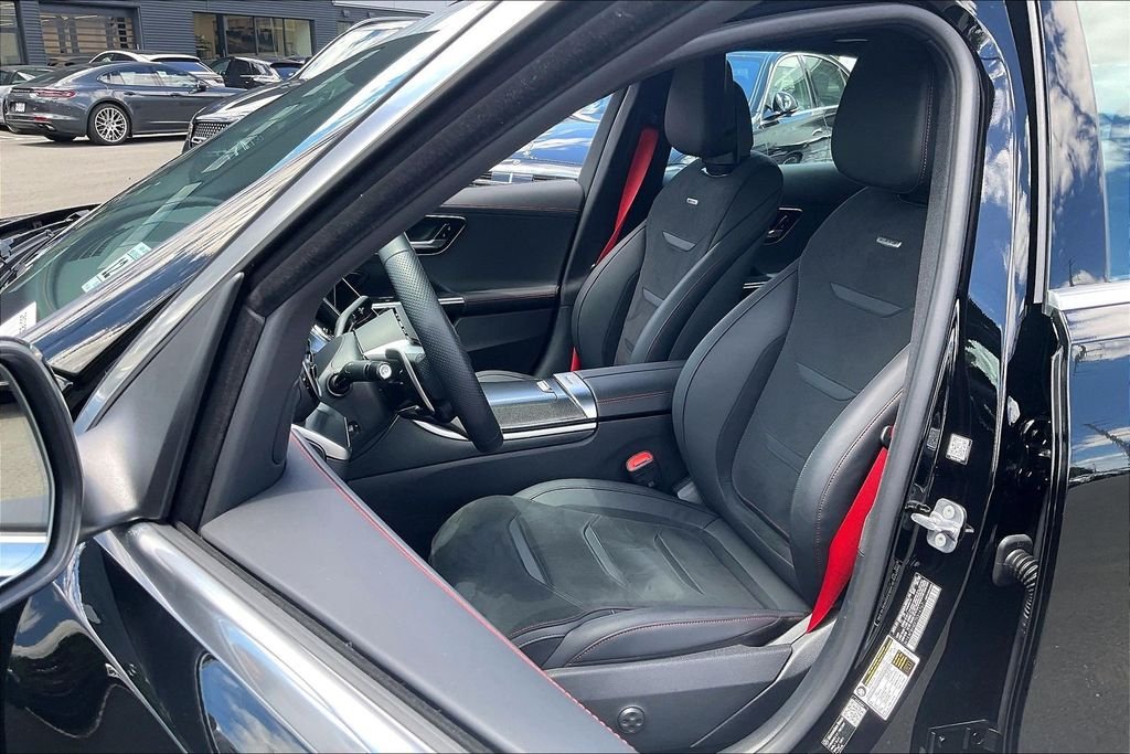 2026 Mercedes-Benz C-Class Sedan AMG C43 - Photo 17