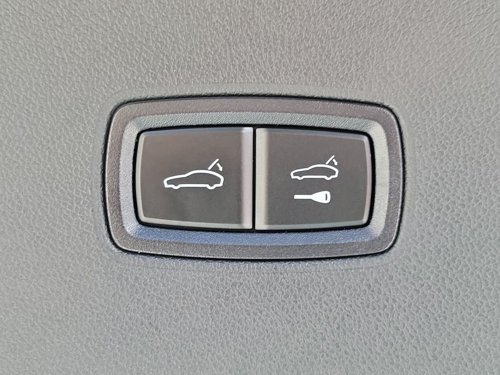 Used 2024 Blue Porsche Base image 10