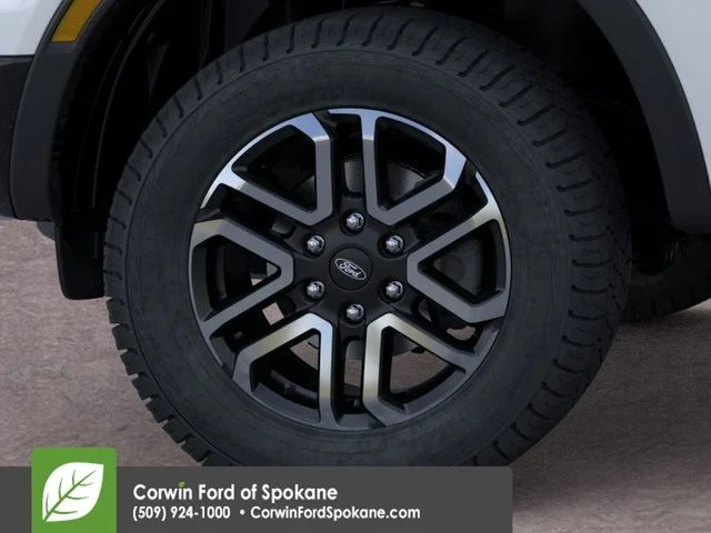 New 2026 Oxford White Ford Lariat image 19