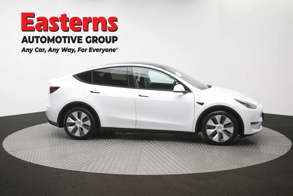 Used 2021 White Tesla Long Range image 43