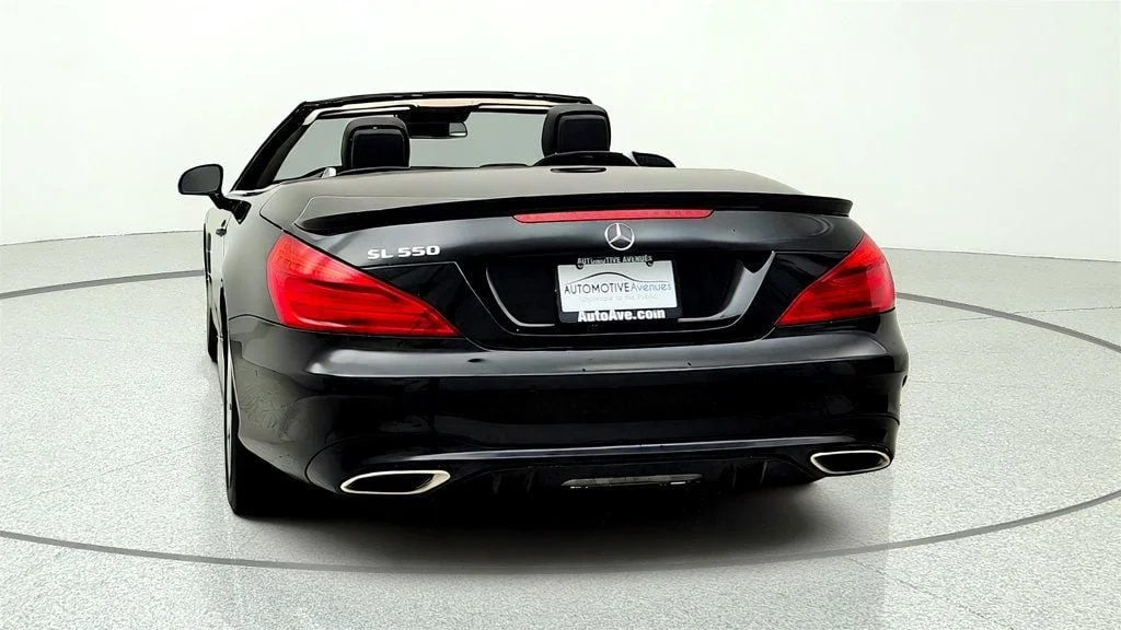 Used 2017 Black Mercedes-Benz SL 550 Roadster w/ Driver Assistance Pkg & MAGIC SKY CONTROL image 6