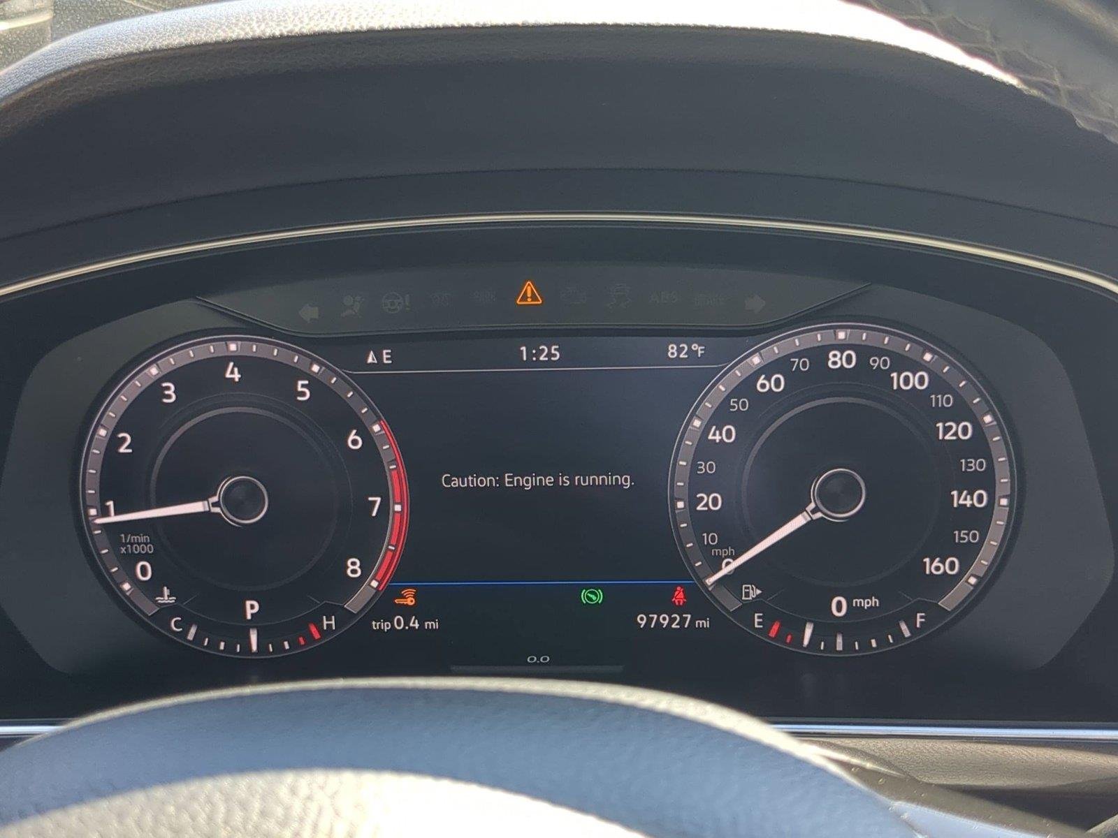 Used 2018 BLUE VOLKSWAGEN  image 13