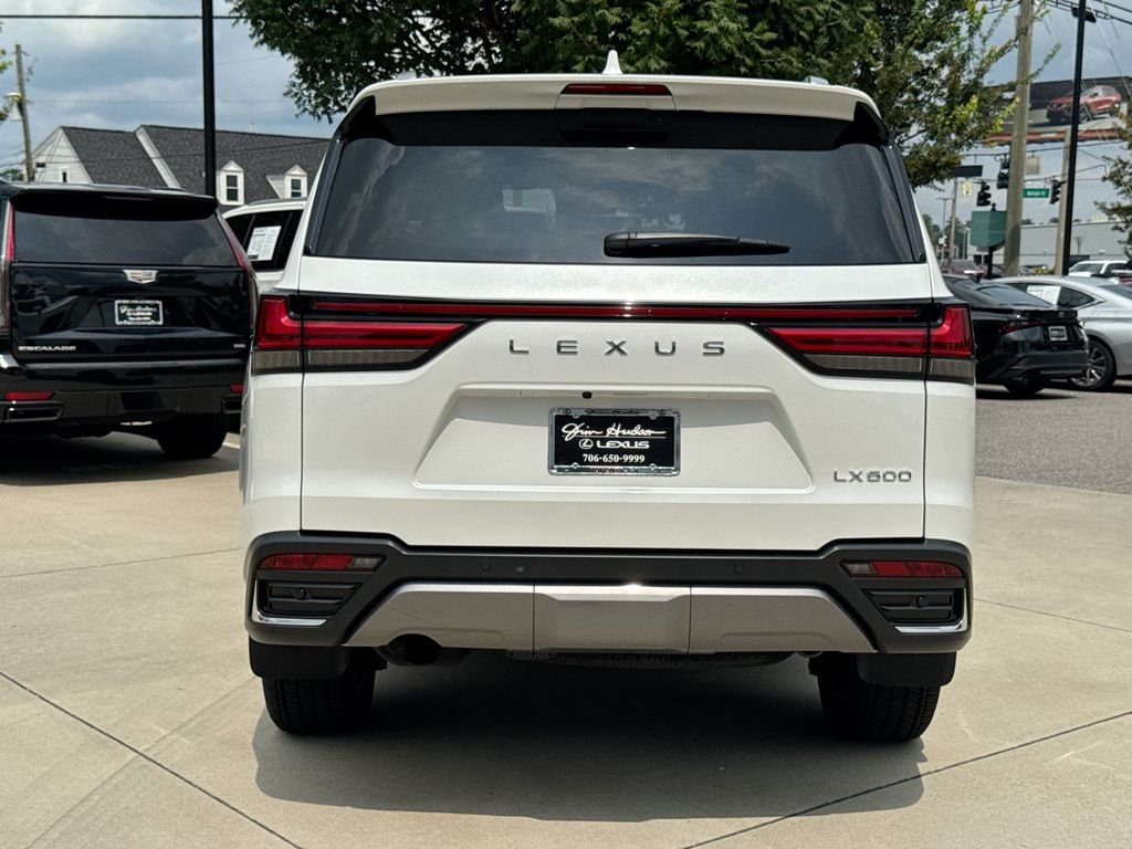 New 2026 Eminent White Pearl Lexus PREMIUM image 7