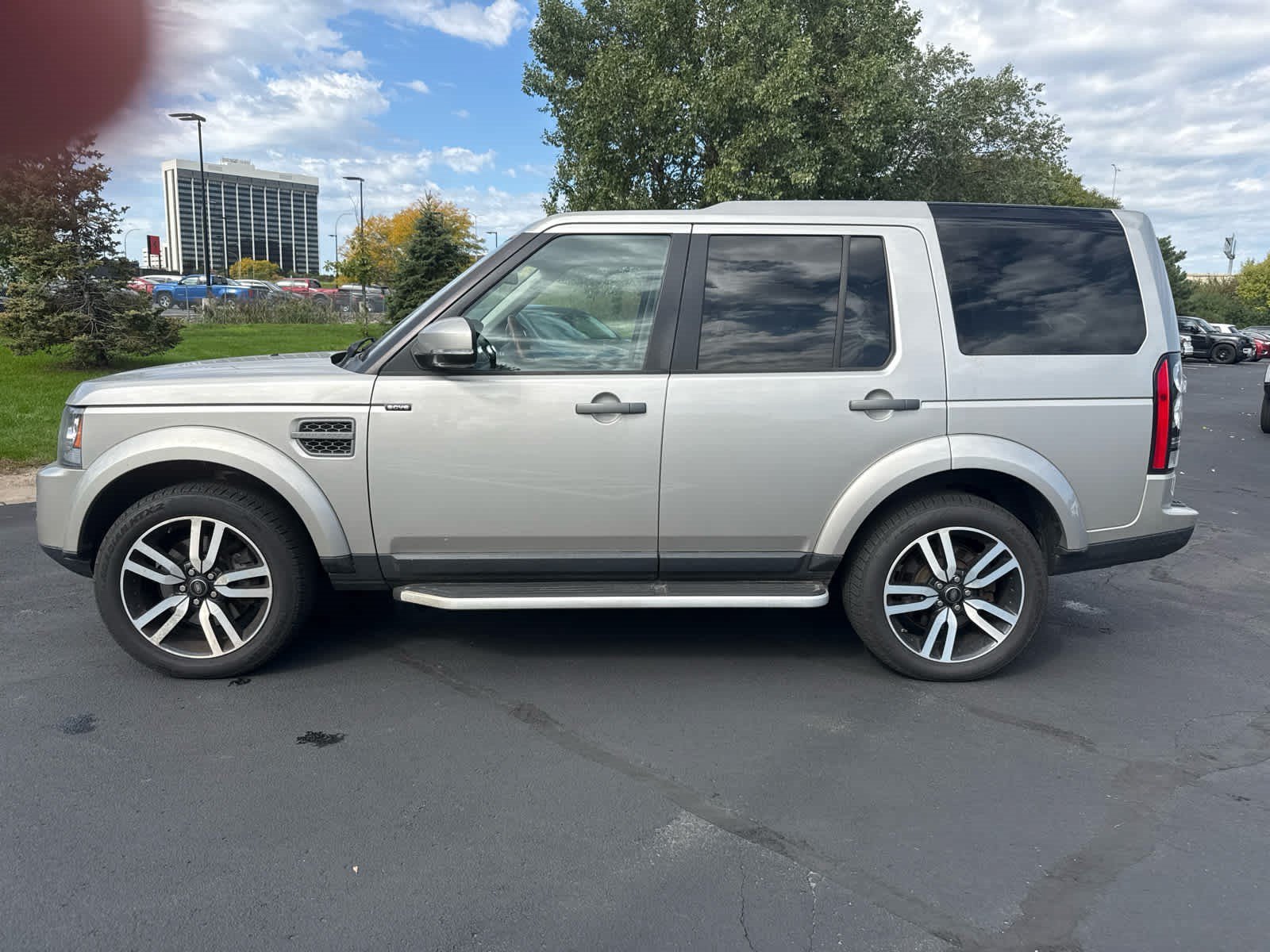 Used 2016 Land Rover LR4 Base with VIN SALAC2V61GA817978 for sale in Golden Valley, MN