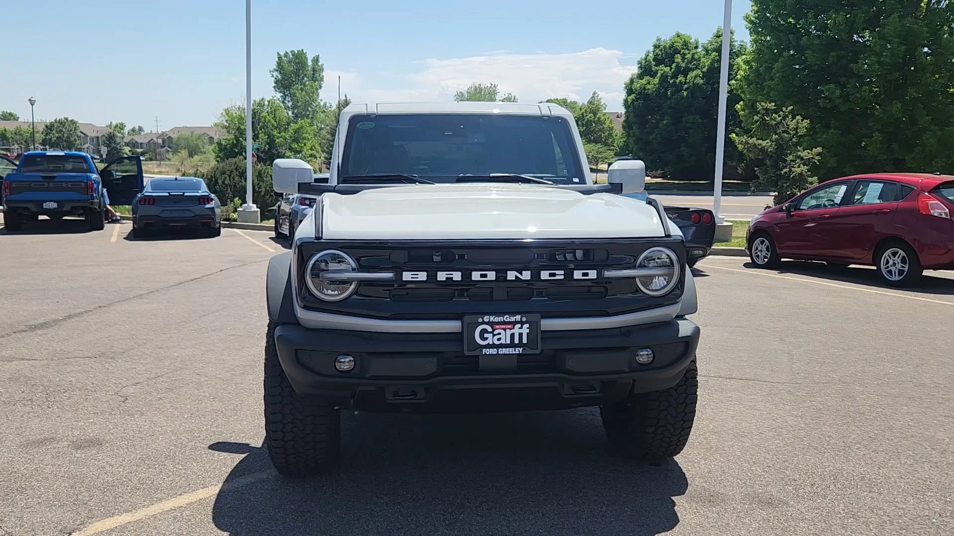 New 2026 Avalanche Gray Ford Outer Banks image 7