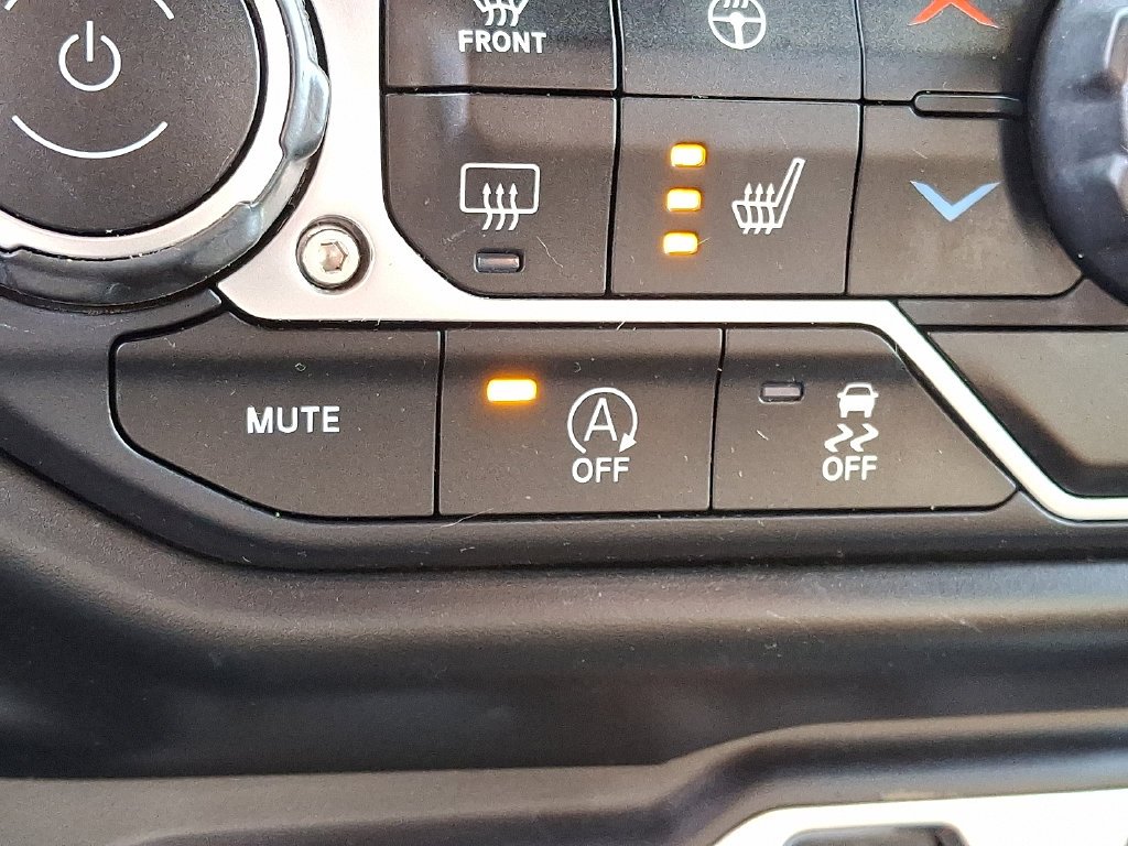 Used 2020 Black Jeep Unlimited Sahara High Altitude image 24