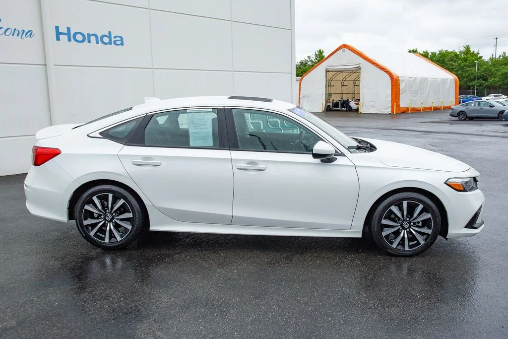 2024 Honda Civic EX - Photo 16