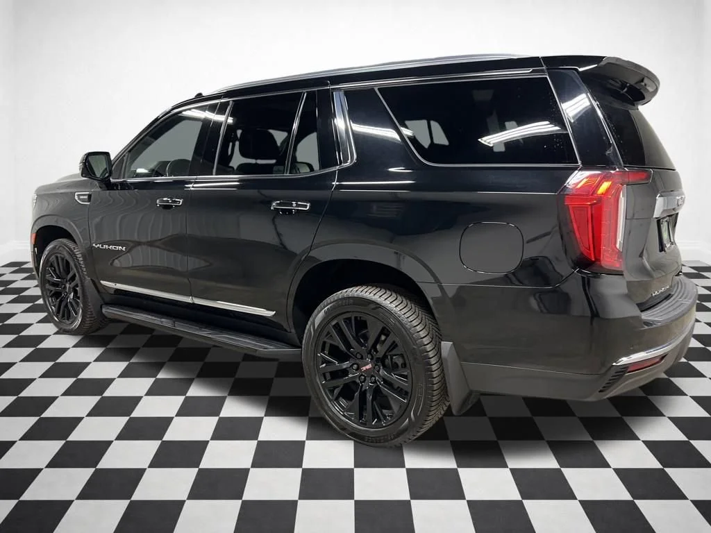 2021 GMC Yukon SLT - Photo 7