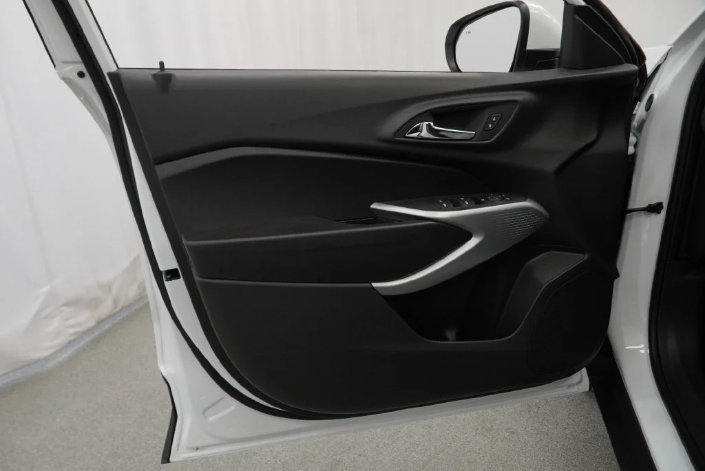 New 2026 Summit White Chevrolet LS image 30