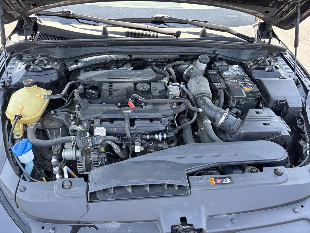 Used 2022 Black Kia GT-Line image 13