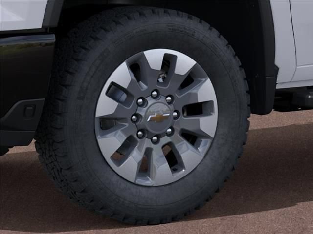 2026 Chevrolet Silverado 2500 HD Custom - Photo 9