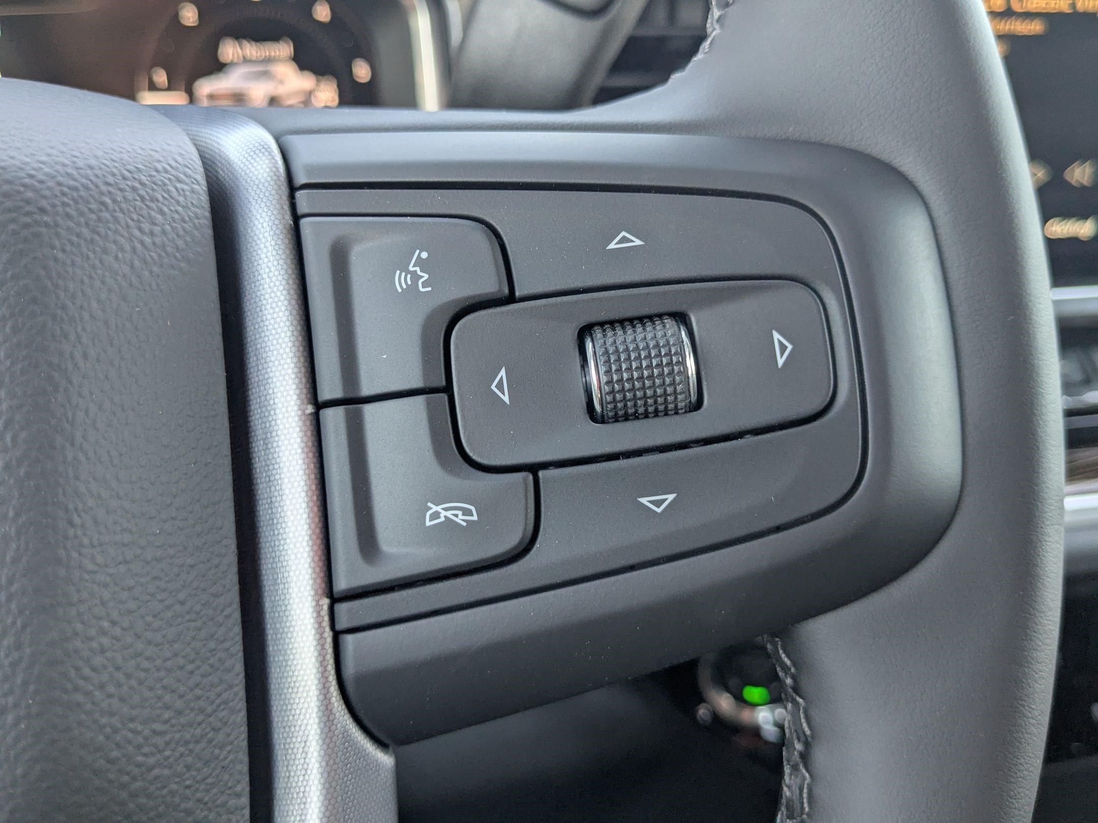 New 2026 Onyx Black GMC Elevation image 15