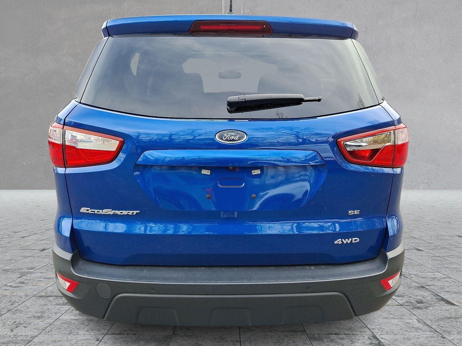 Used 2022 Lightning Blue Metallic Ford SE image 6