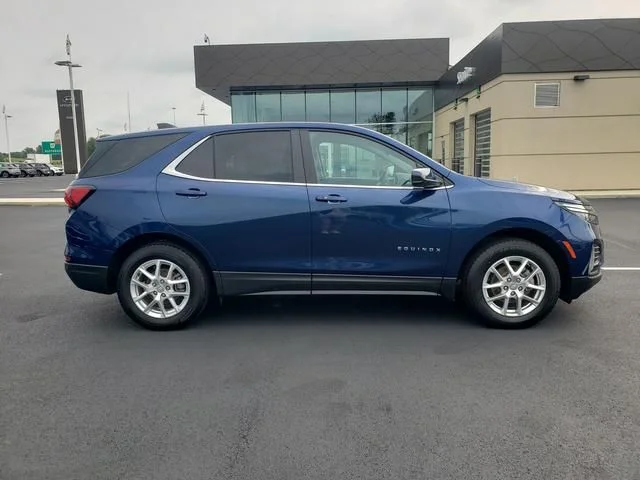 Used 2023 Blue Chevrolet LT image 4