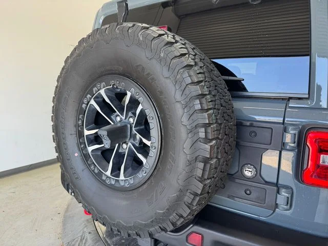 Used 2024 Anvil Clear Coat Jeep Rubicon X image 36