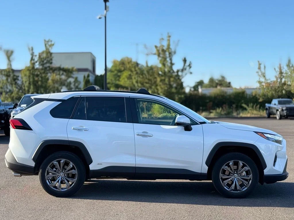 Certified Used 2023 Pearl Toyota Limited image 6