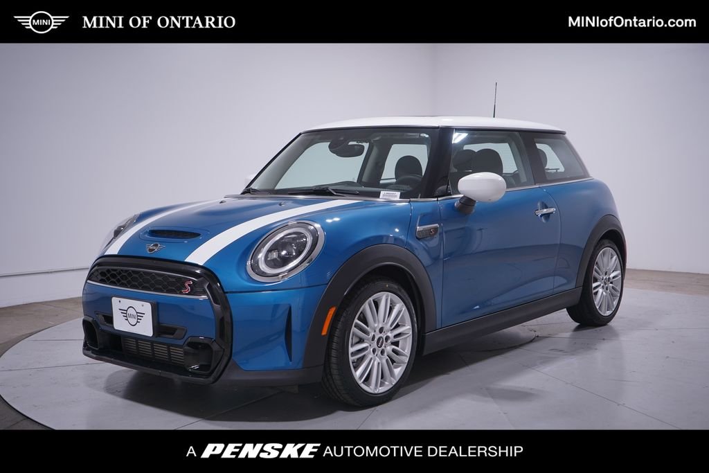 2023 MINI 3 Door S
