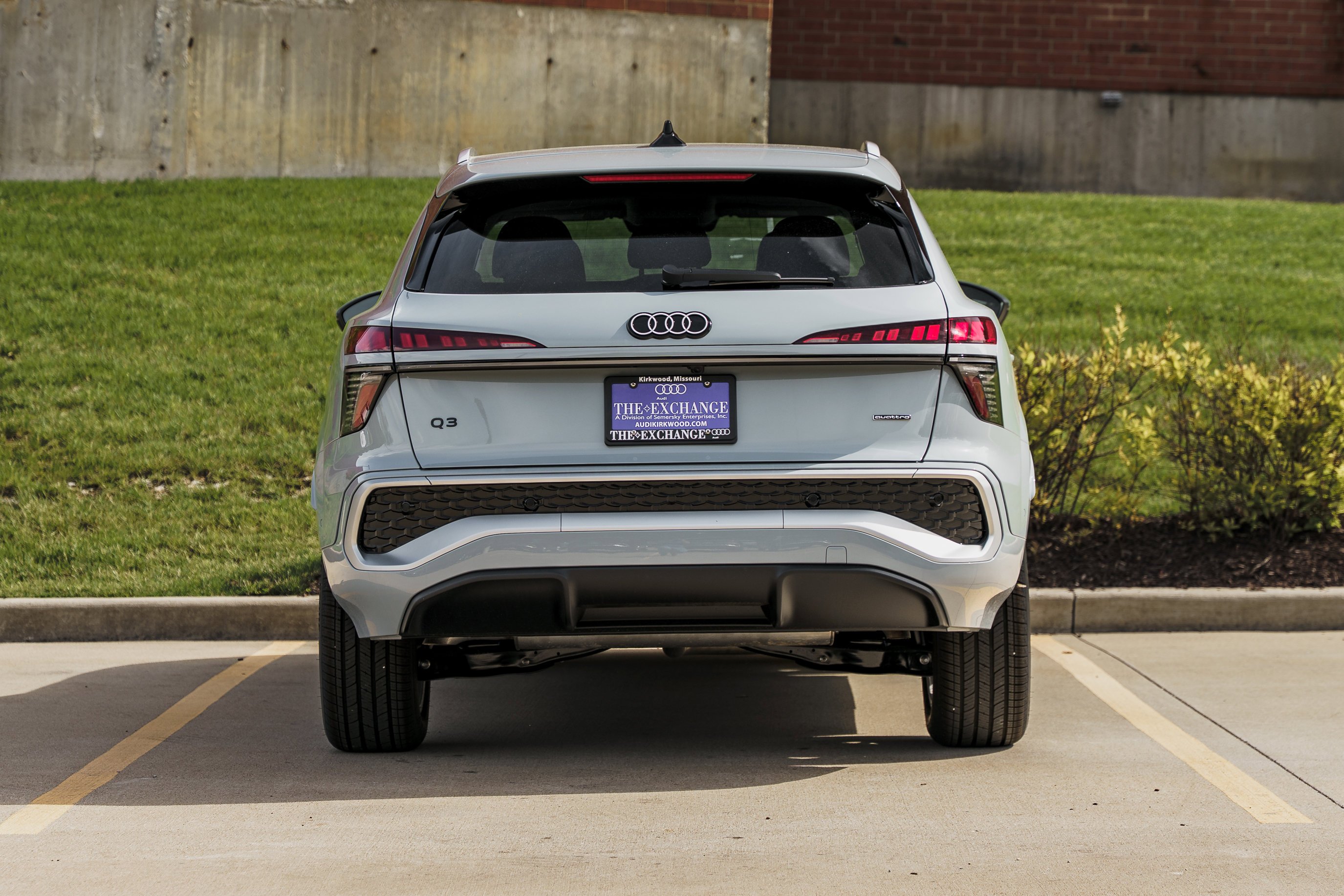 New 2026 Arrow Gray Pearl Effect Audi S line image 28