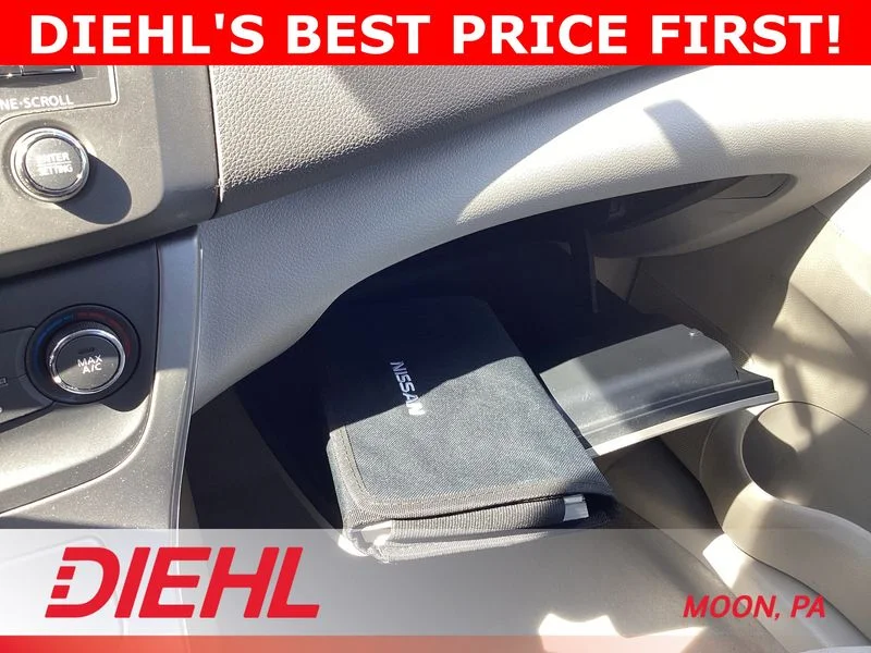 Used 2013 Silver Nissan SV image 37