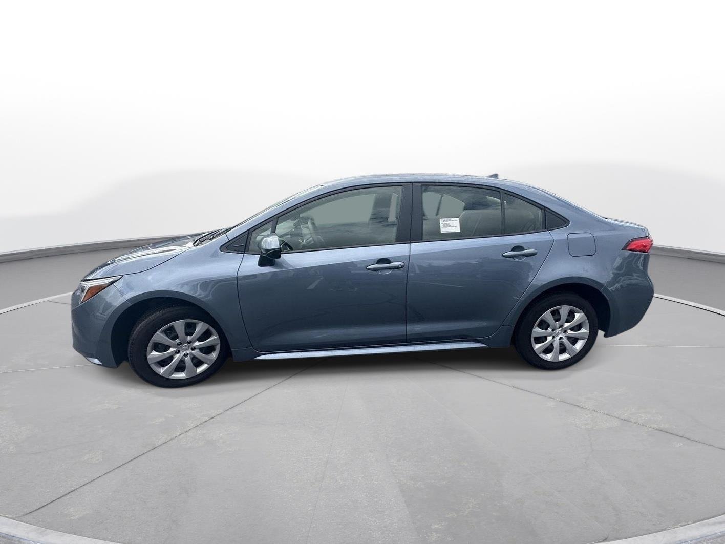 Used 2026 Celestite Toyota Hybrid LE image 9