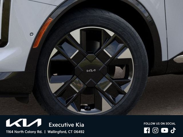 New 2026 Glacial White Pearl Kia SX Prestige image 9