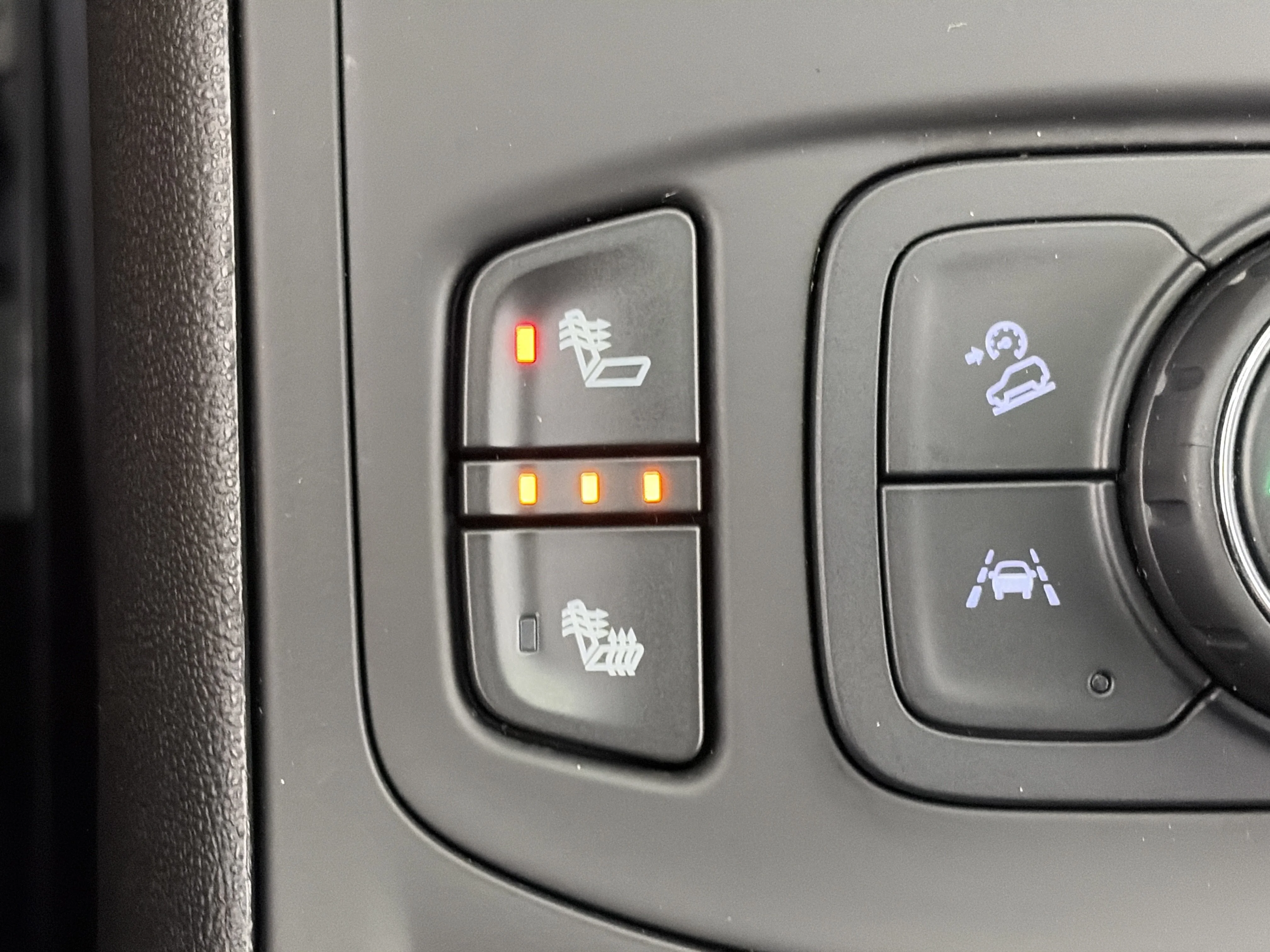 Certified Used 2024 Summit White GMC SLE image 29