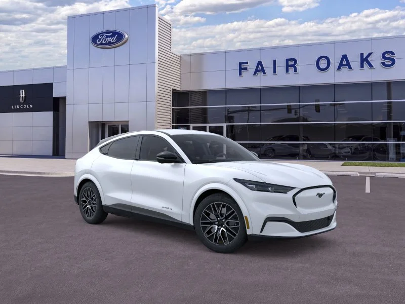 New 2026 Star White Metallic Tri-coat Ford Premium image 7