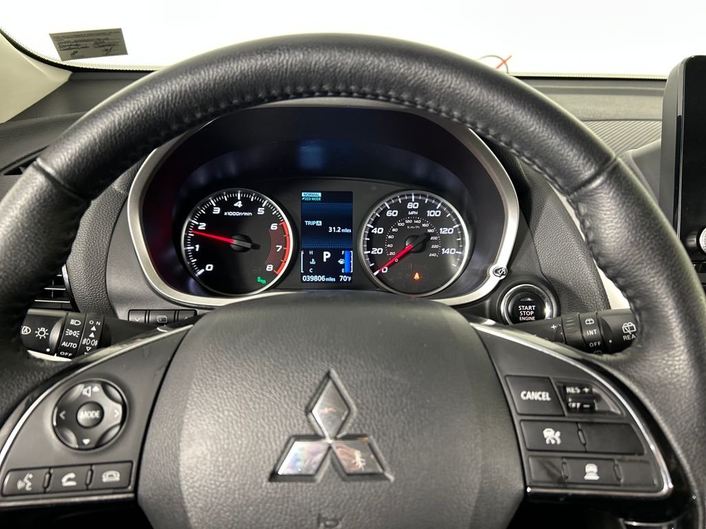 Used 2025 Silver Mitsubishi SE image 12