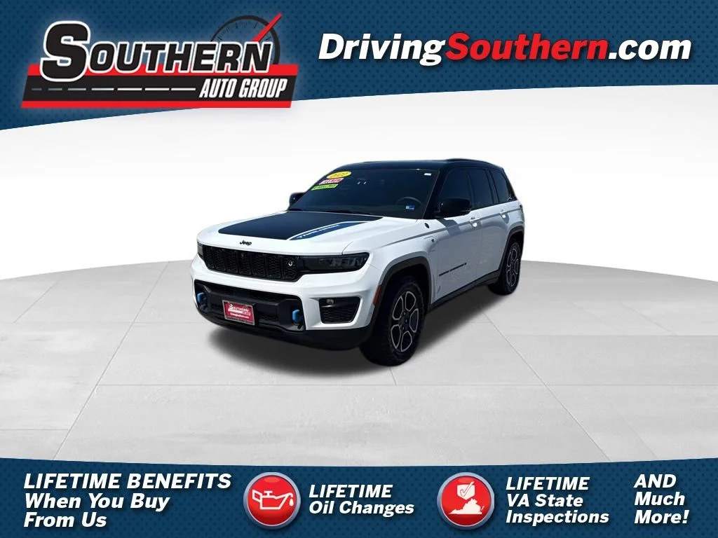 Used 2022 White Jeep Trailhawk 4xe image 1