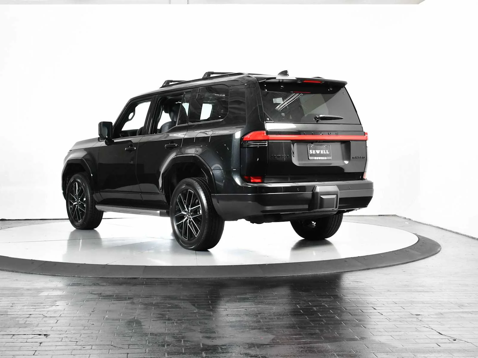 Certified Used 2026 CAVIAR Lexus Premium+ image 3