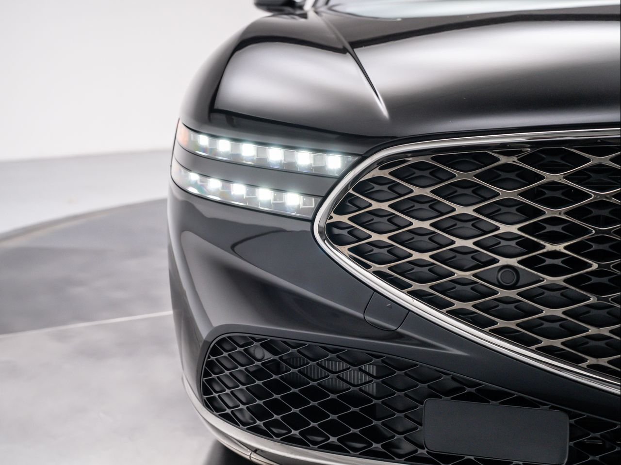 New 2026 Vik Black Genesis 3.5T E-SC MHEV image 14